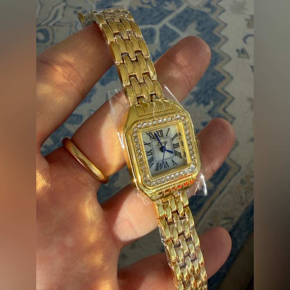 Panthere Classic Rectangle Gold Crystal Watch - Picture 4 of 7